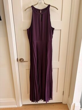 Gorgeous Eggplant Coloured Halter, Banana Republic, Size 14